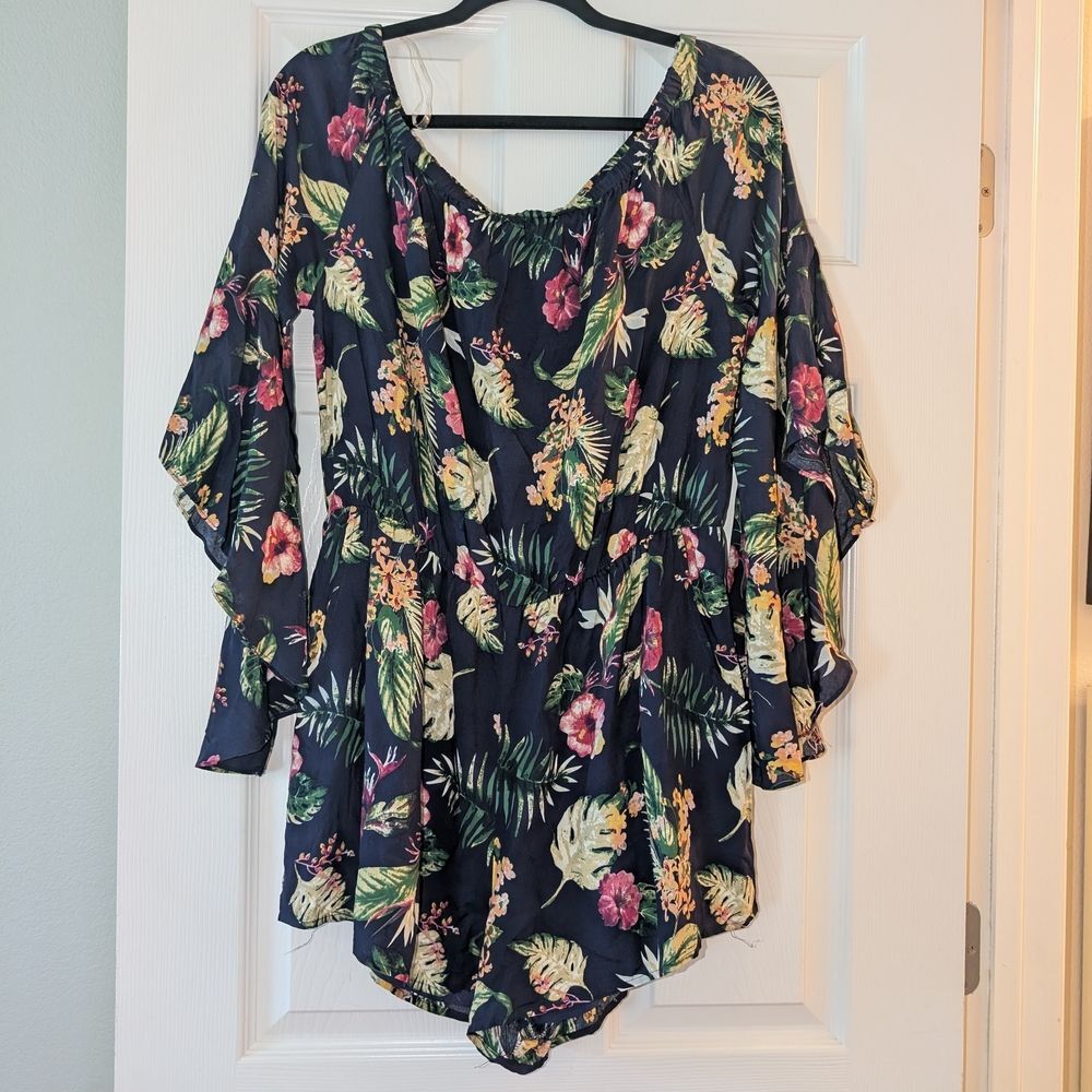 Umgee Floral Print Romper NWT - Black and Multicolor Boho Floral Print